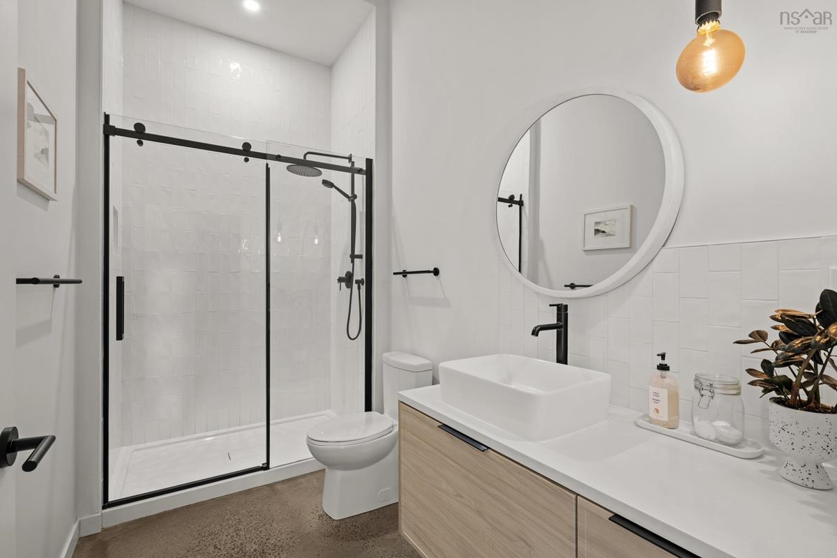  MLS ()