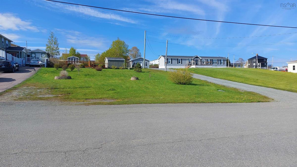  MLS ()