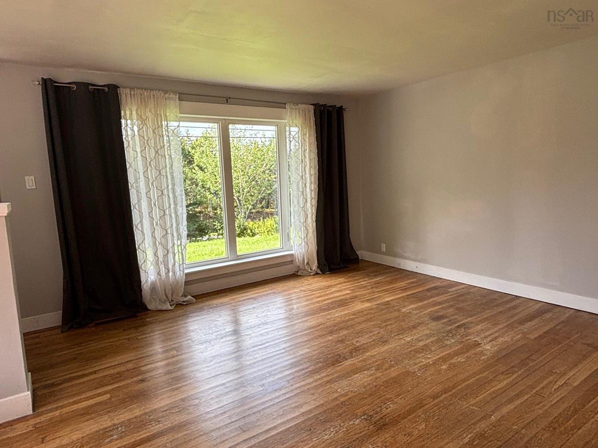  MLS ()