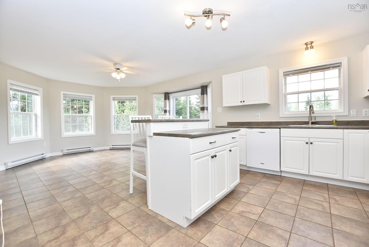  MLS ()