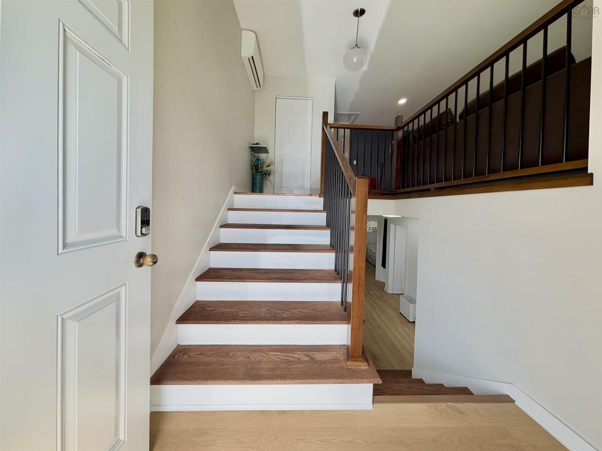  MLS ()