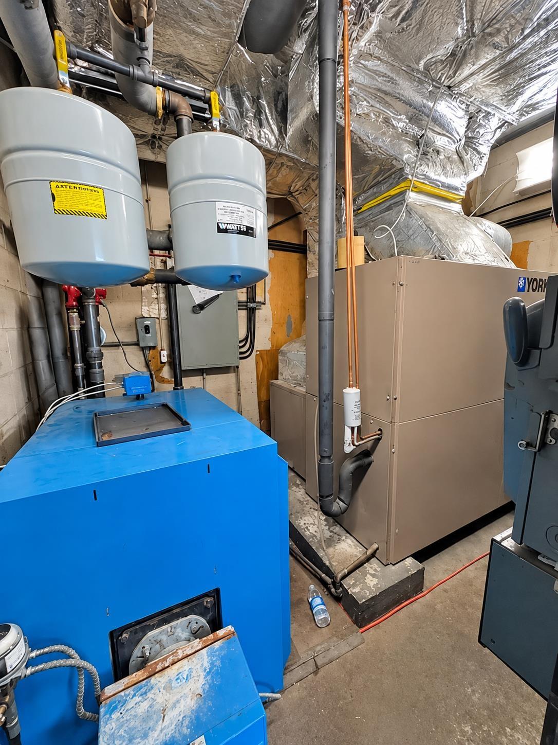  MLS ()