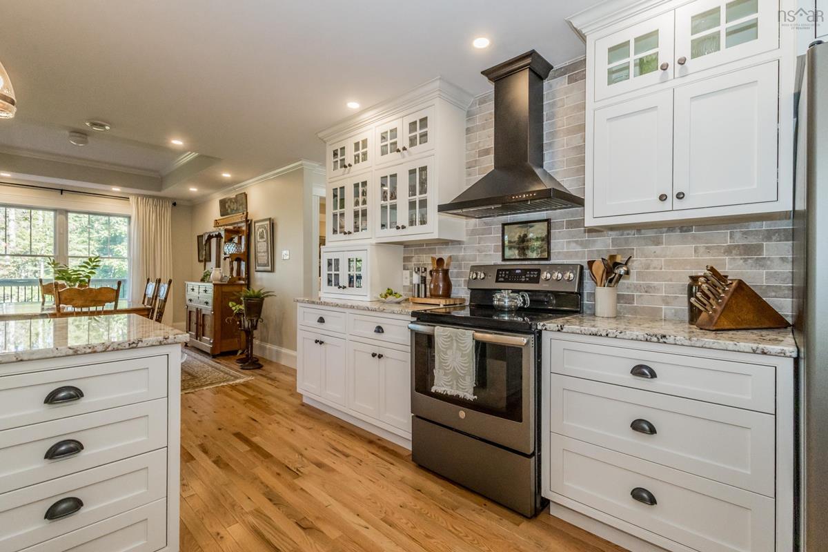  MLS ()