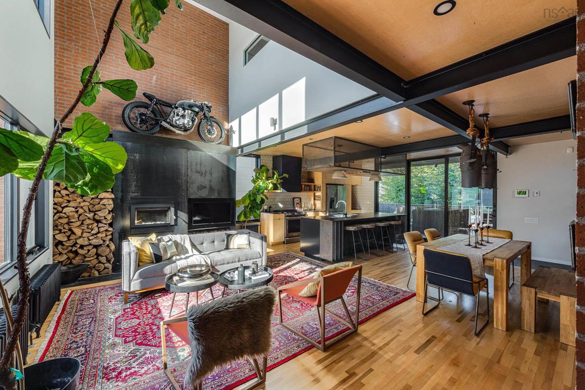  MLS ()