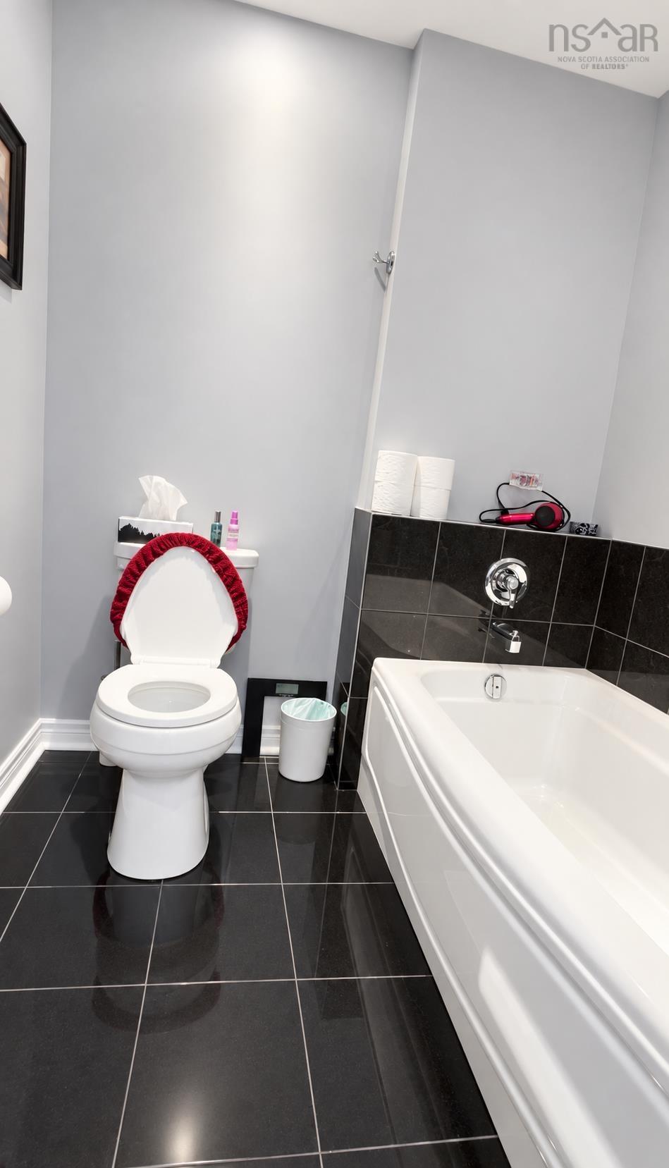  MLS ()