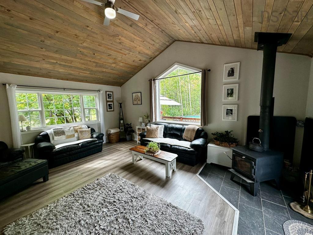  MLS ()