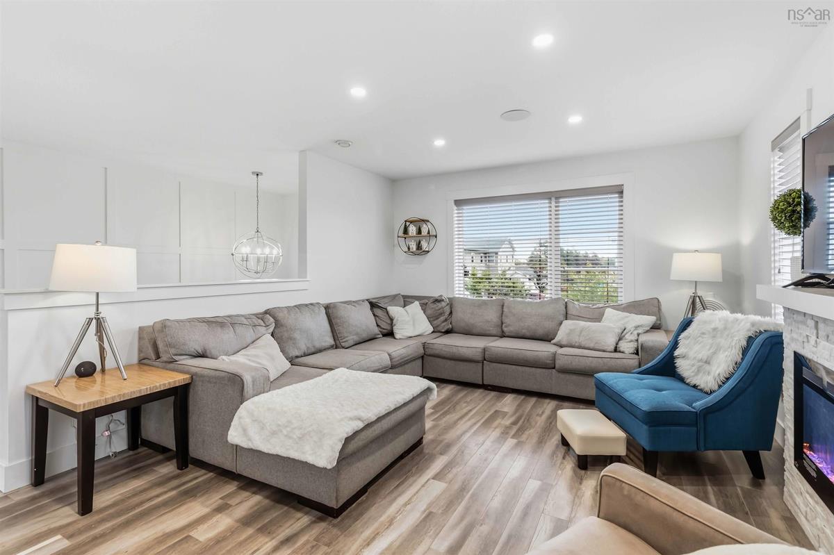  MLS ()