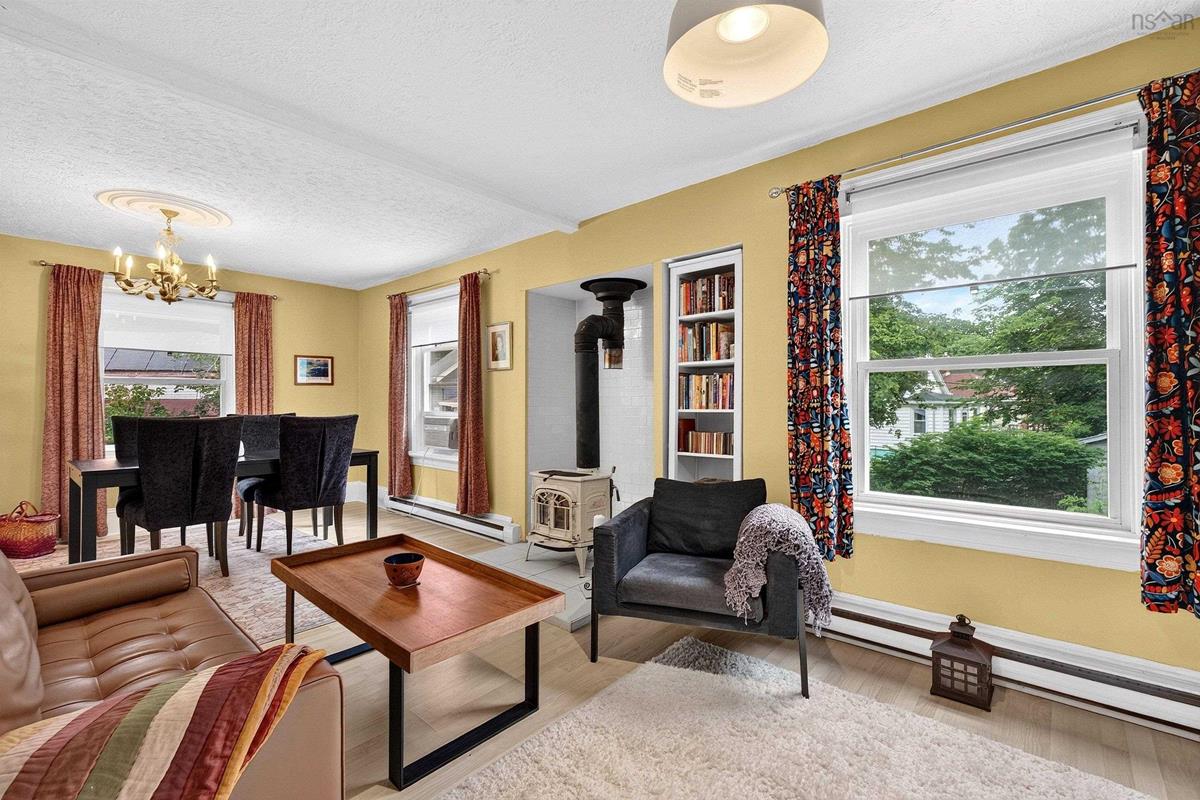  MLS ()