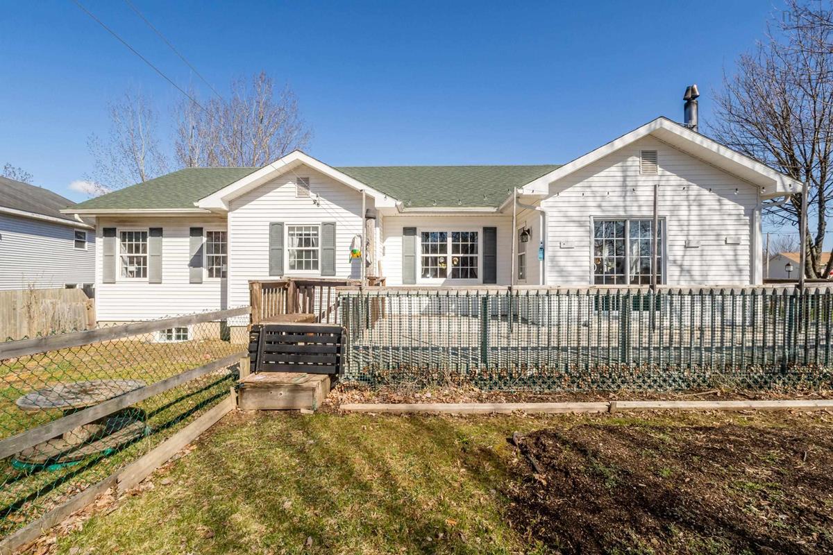  MLS ()