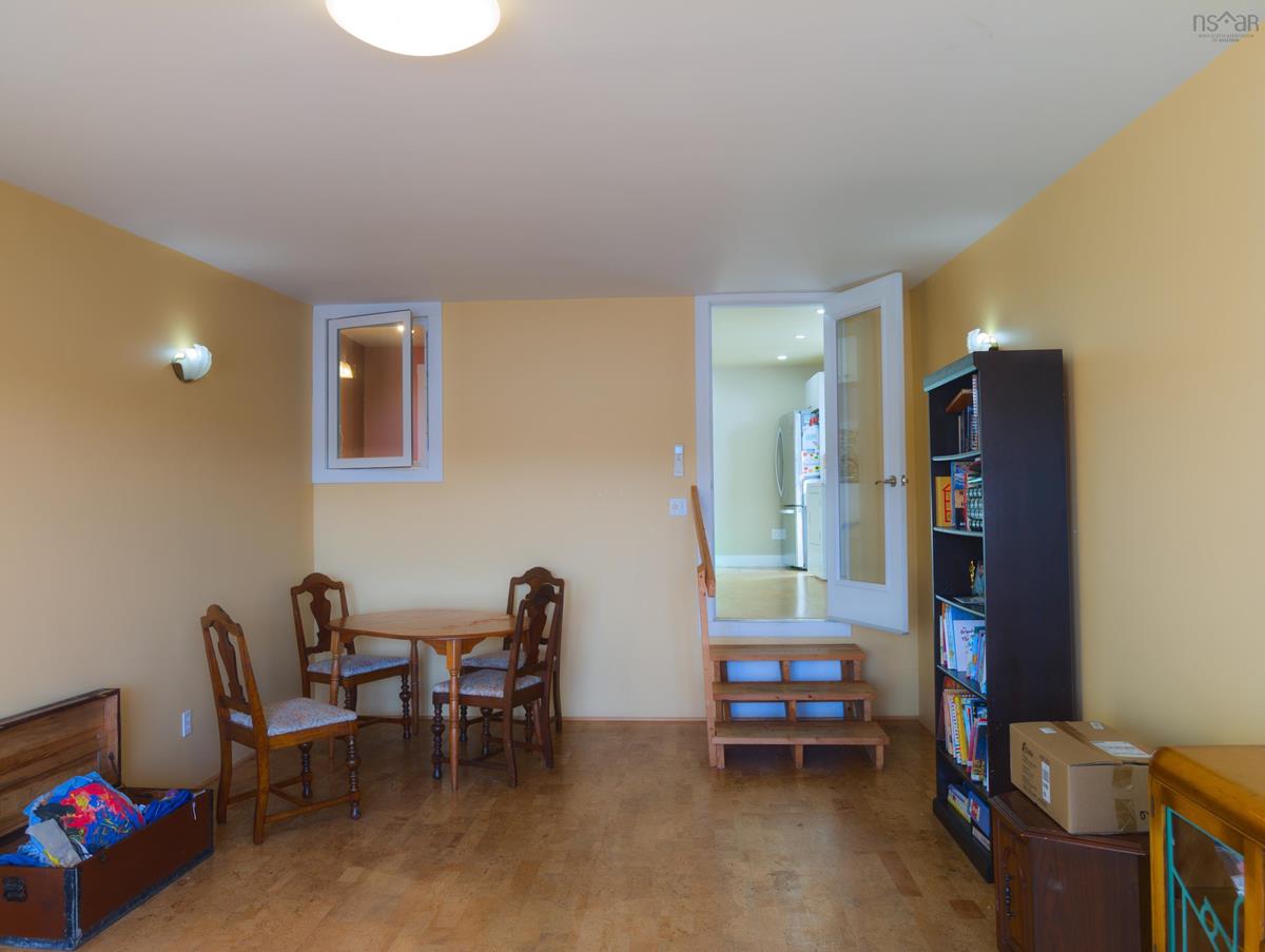  MLS ()