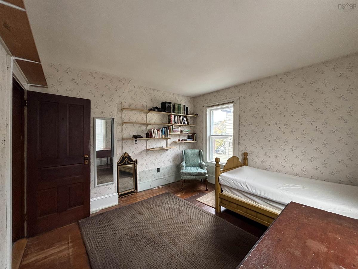  MLS ()