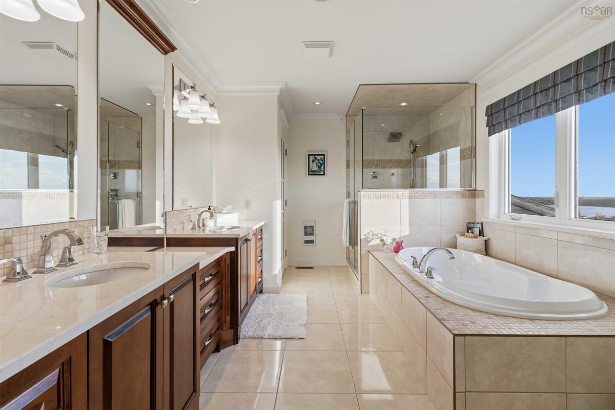  MLS ()