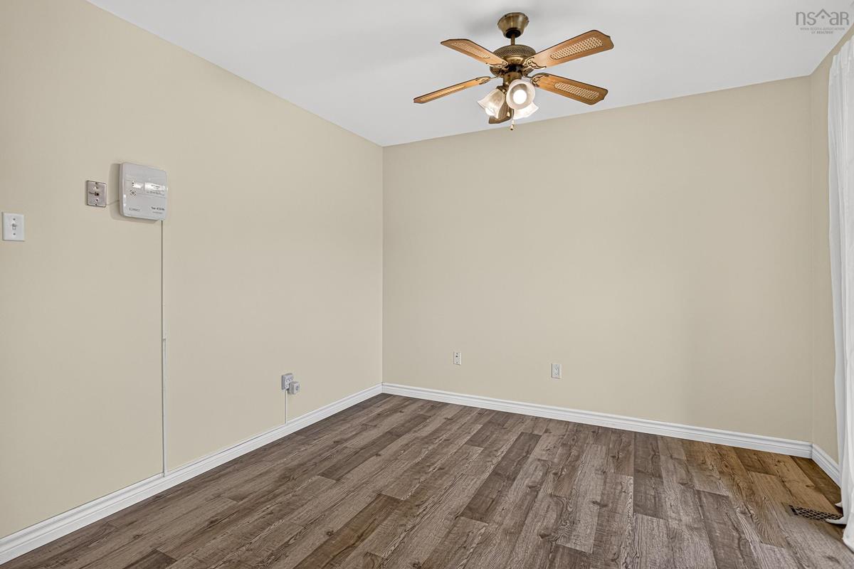  MLS ()