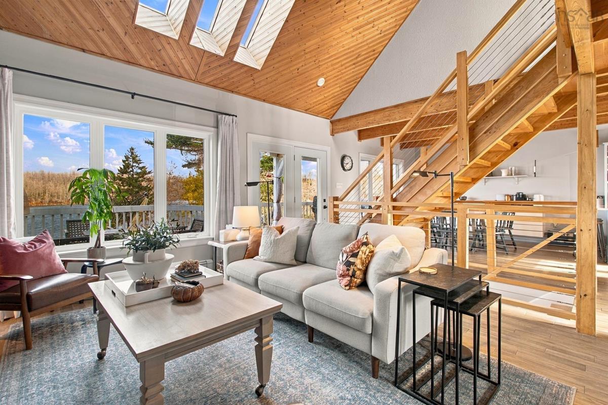  MLS ()