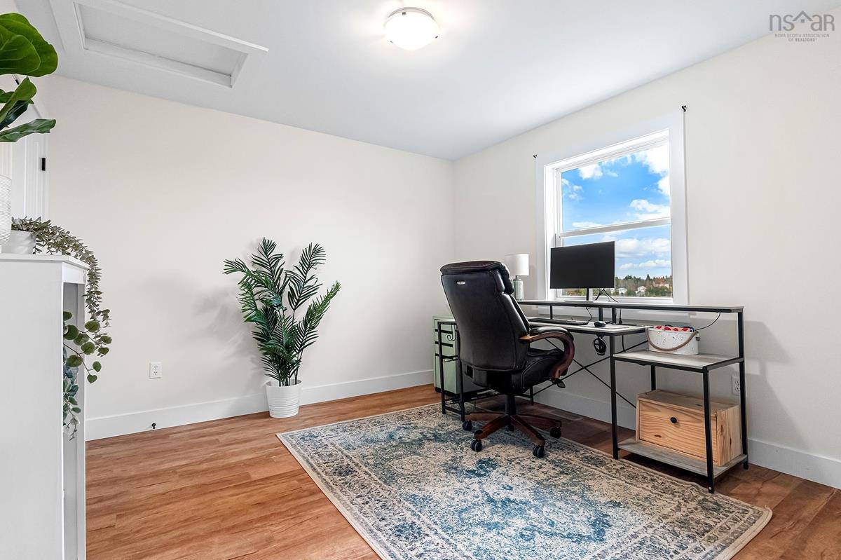  MLS ()