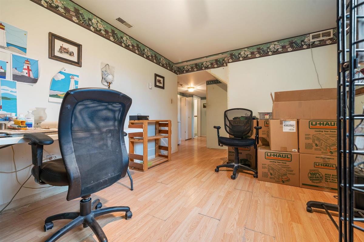  MLS ()